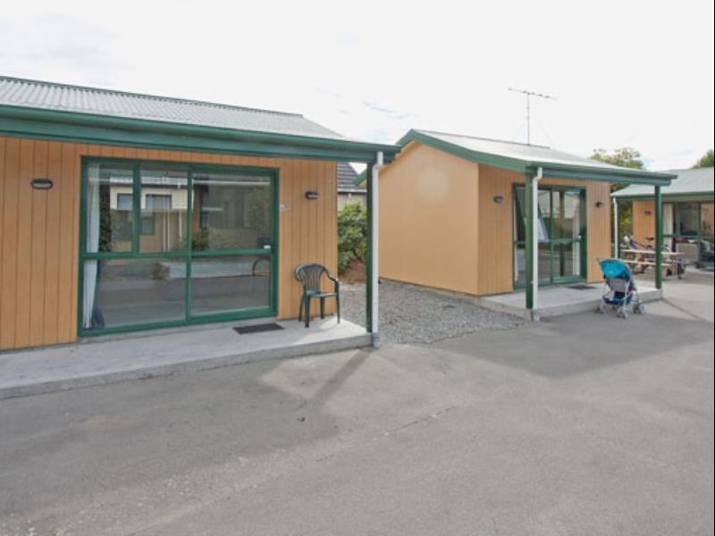Coronation Park Motels Ashburton Extérieur photo